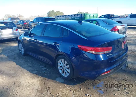 2016 Kia Optima Ex z USA, uszkodzony, nr VIN 5XXGU4L37GG113355